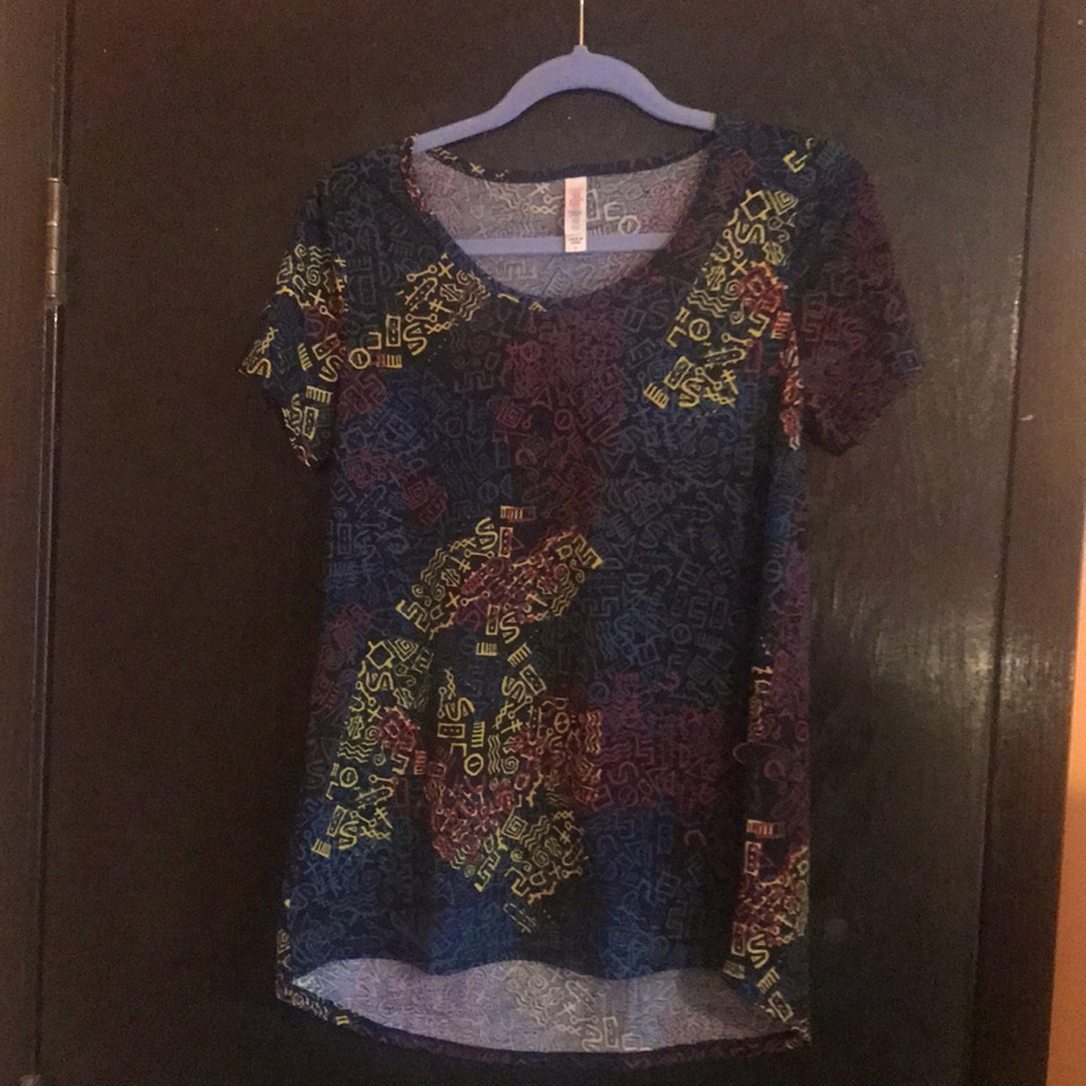 Lularoe Classic T size S EUC